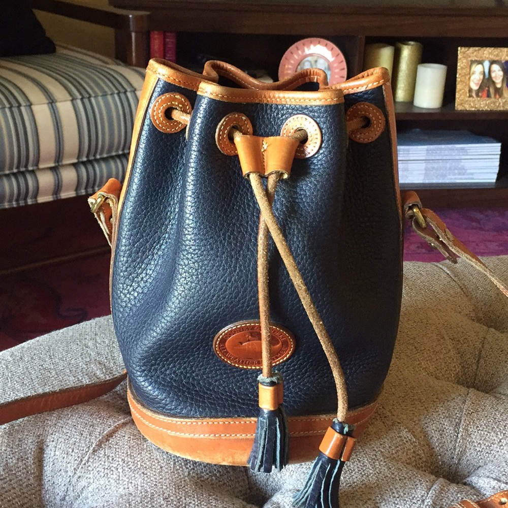 Dooney & Bourke Vintage bucket bag